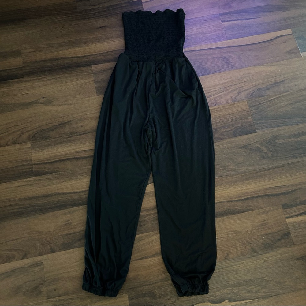Black Ribbed Tube Plicated Side Pockets Casual Jumpsuit Riley & James Large